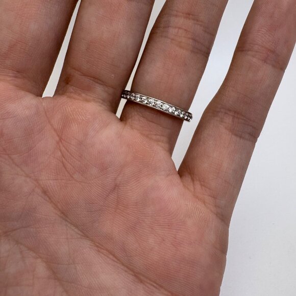 VTG Solid Sterling Silver 925 Cubic Zirconia Pavé Set Band Ring Size 6.75 - Picture 7 of 9